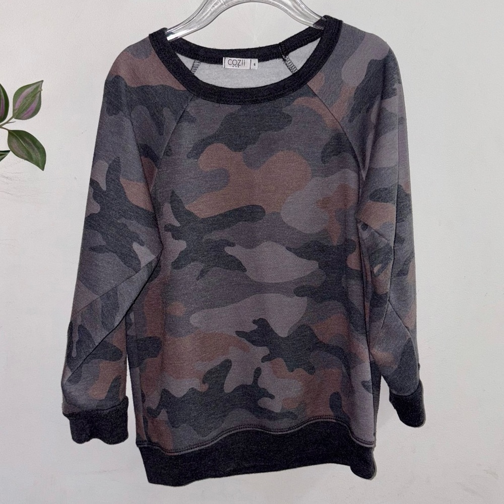 COZII USA KIDS CAMO SWEATSHIRT SIZE 6 BRAND NEW CONDITION*